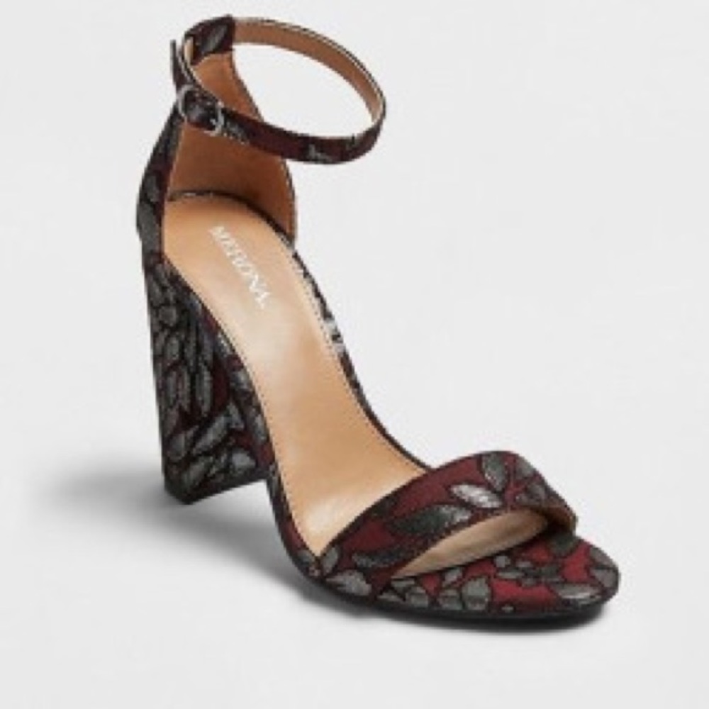 NWOT Merona Strappy Heels
